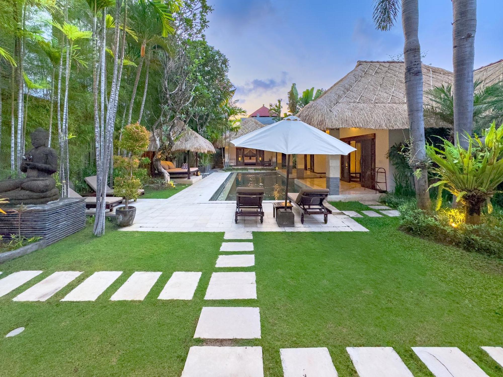 Villa Bugis Drupadi Seminyak Extérieur photo