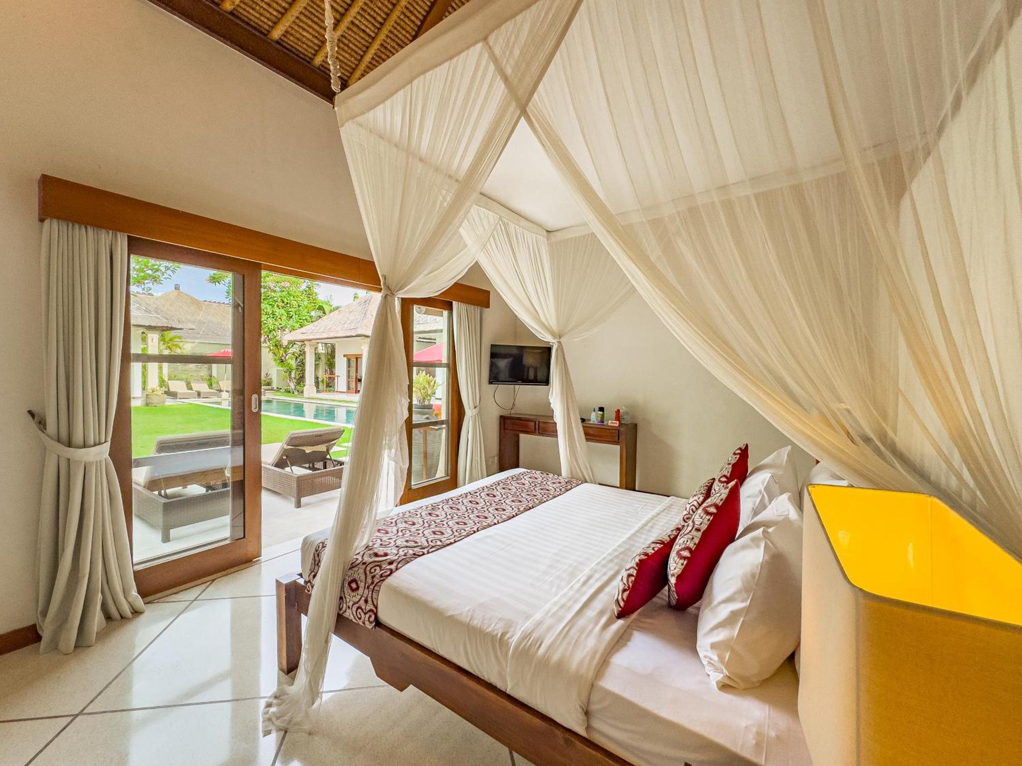 Villa Bugis Drupadi Seminyak Chambre photo