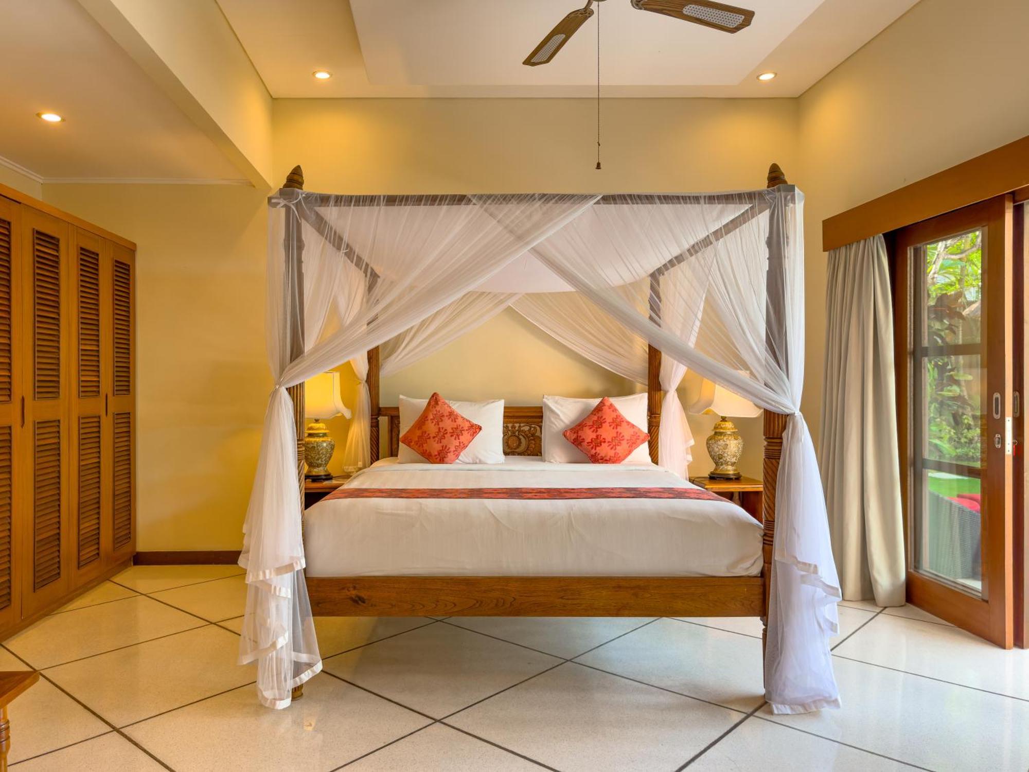 Villa Bugis Drupadi Seminyak Chambre photo