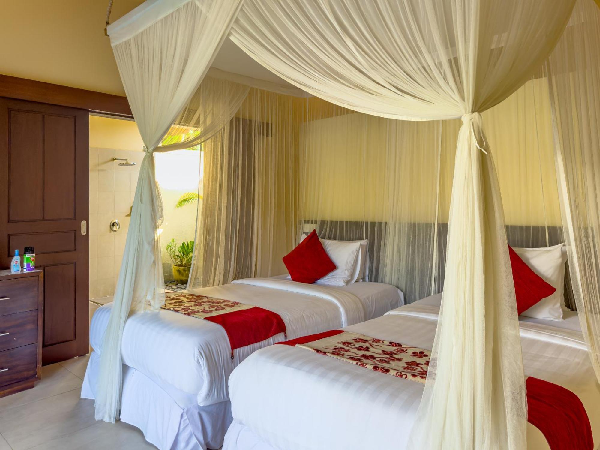 Villa Bugis Drupadi Seminyak Chambre photo