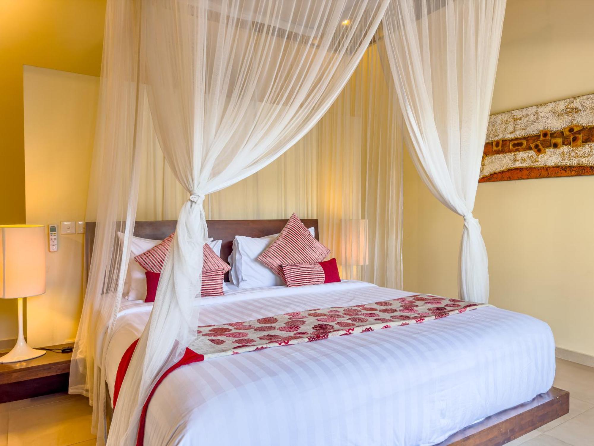 Villa Bugis Drupadi Seminyak Chambre photo